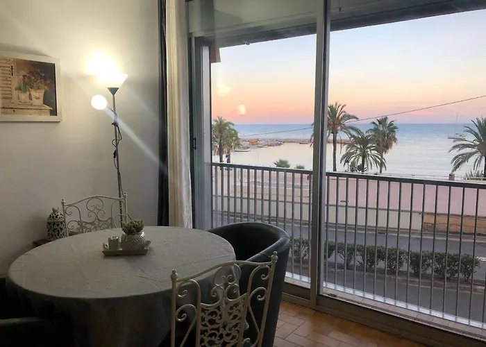 Etoile De - Menton, Garavan マントン